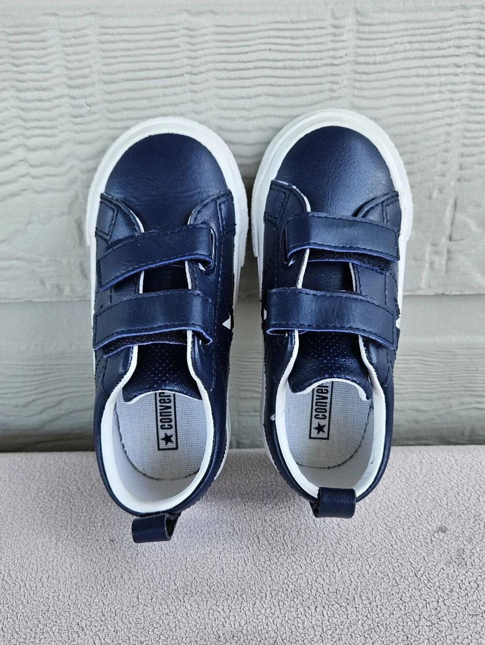 Converse one star